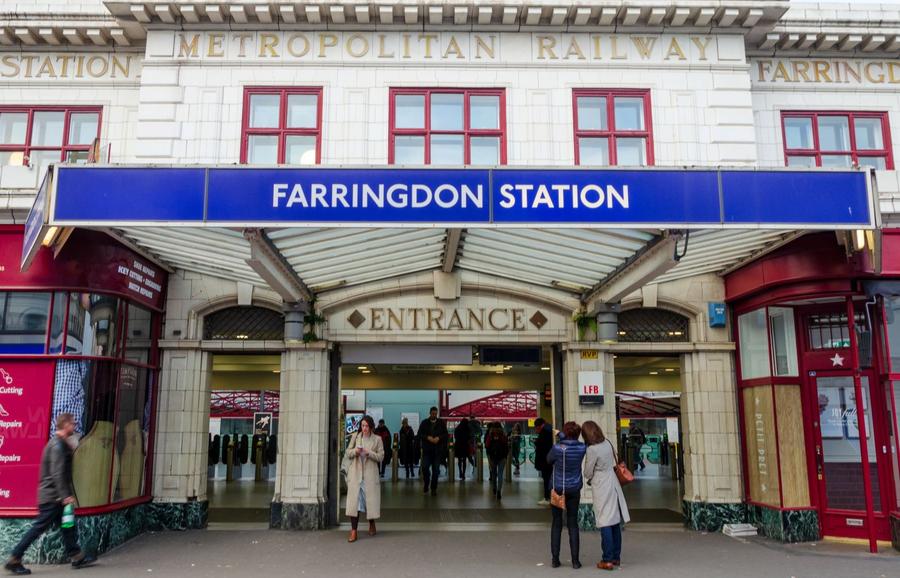 Crossrail Farringdon Station